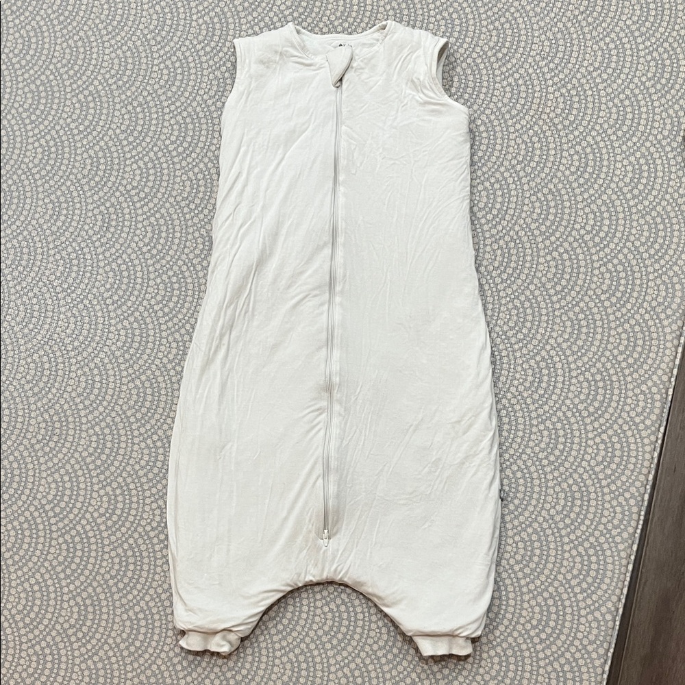 Kyte BABY White Sleeveless Sleep Sack Walker - White 18-36M 2.5 TOG